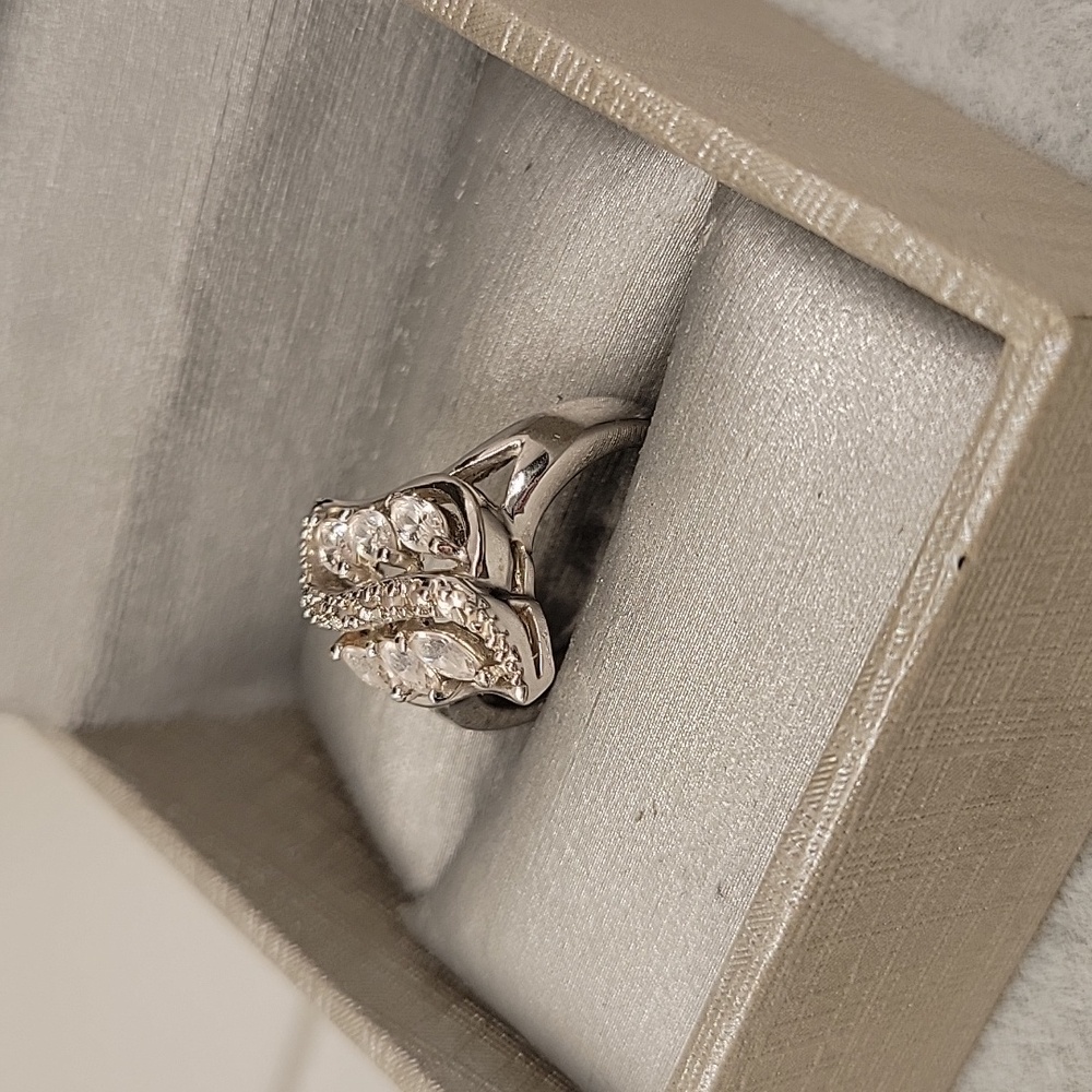RSC Rhodium Plated Cubic Zirconia Ring Size 7.25